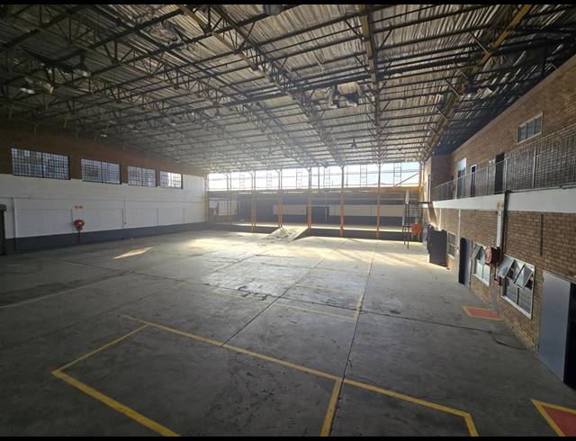 2,722M² WAREHOUSE TO LET IN BENROSE